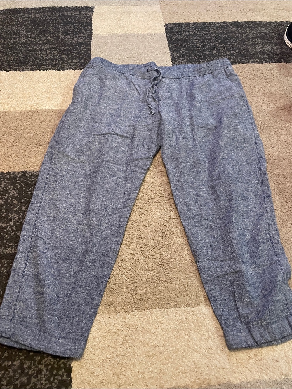 Old Navy Women's Cropped Drawstring Linen-Blend Pants - Blue